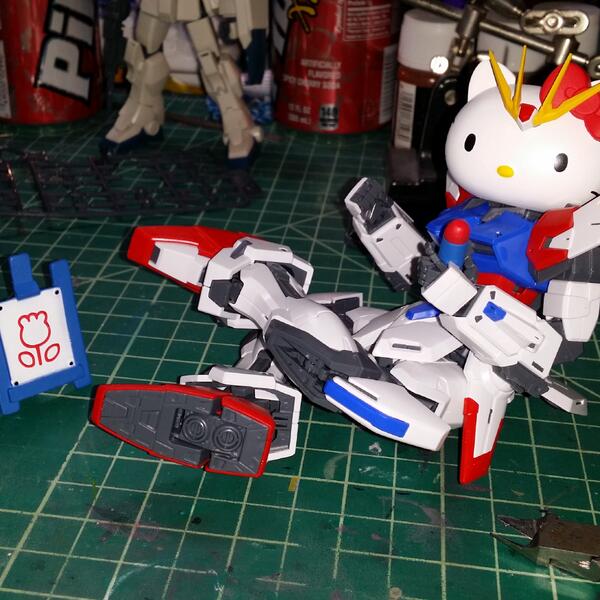 JustiniusBuilds's tweet image. #gundam #buildstrike #gunpla #hellokitty :3