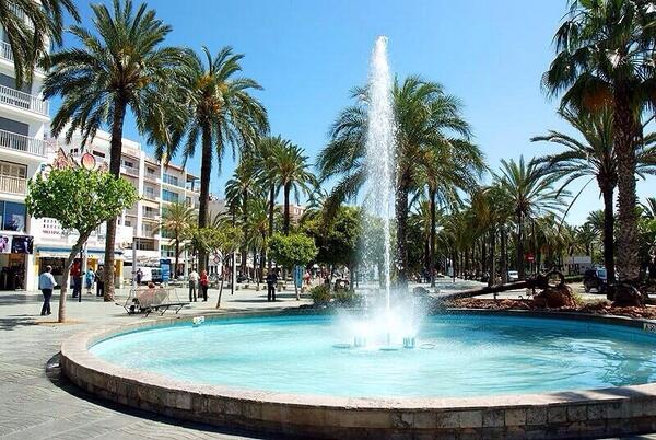 IBIZAPEOPLE_'s tweet image. I know you fell in : ) #ibiza