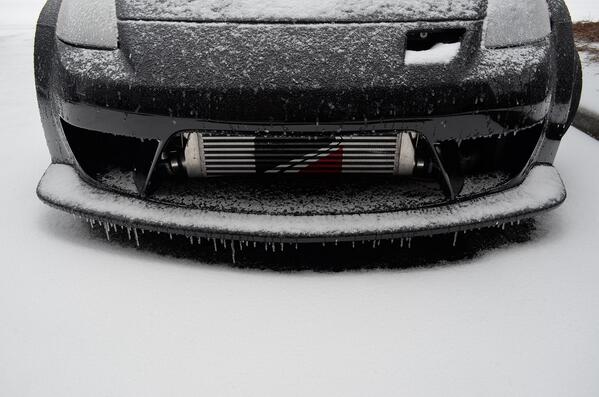 NationalSpeed's tweet photo. Who says you can't drive a 700 horsepower 350Z in the snow?

#350Z #snow #ice #turbo #nationalspeed #nissan #suislide http://t.co/qKCZc0VVjy
