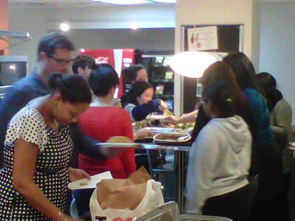 SassyGaL57's tweet image. Mexican food left over from a lunch meeting @kfrechette @kgreenlee6 #mediaproblems #stampede #vultures #nomnom