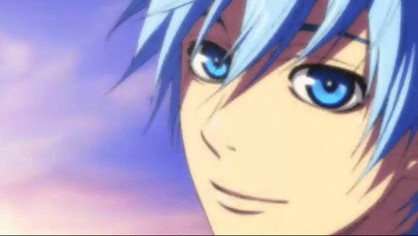 本日は誠凛高校一年背番号 11番の影の薄く元キセキの世代のシックスメンとして活躍しさらに冷静ながらも心は熱く男らしいそしてすごくバスケ大好きな水色の髪の少年の誕生日ですそんなわけで今日は 黒子テツヤから目をはなさないでください