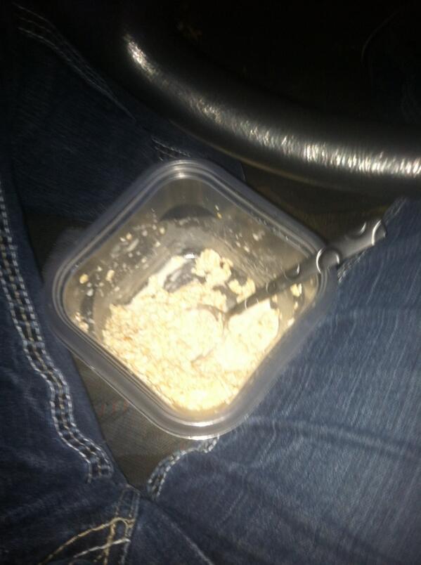 ZeroKool7's tweet image. #OatmealFlow