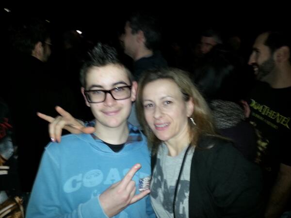 RosyTurano's tweet photo. #eveningwithdreamtheater
An amazing concert with my little son http://t.co/HhFnJjTqx2