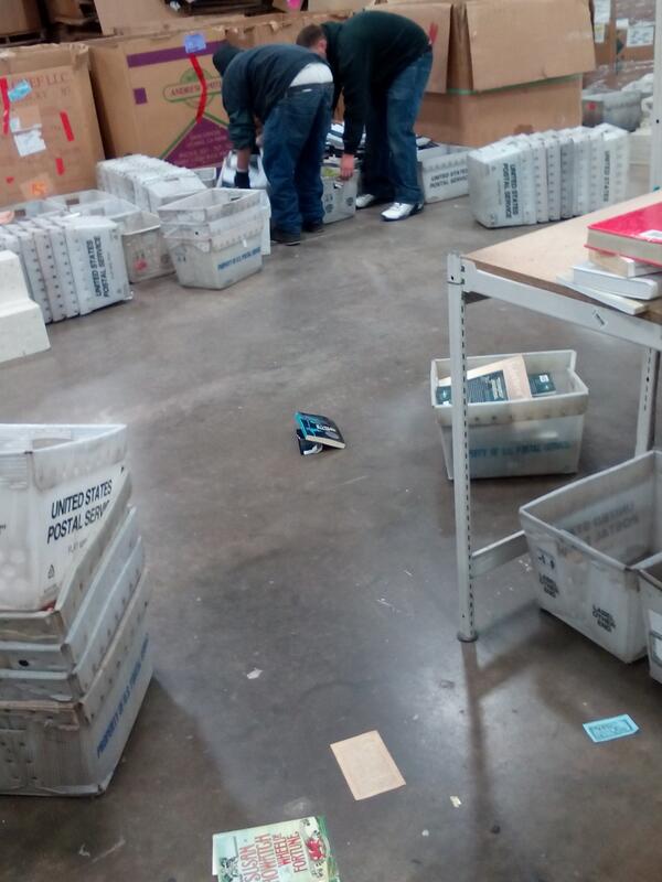 FreakyJ420's tweet photo. Saggers at work http://t.co/xinwaY6o6Z