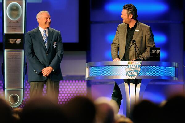 NASCAR's tweet photo. .@blakeshelton's touching, heartfelt #NASCARHOF induction speech for @DaleJarrett is must see: http://t.co/bqLemUgZXX http://t.co/OtiPoXXKeb