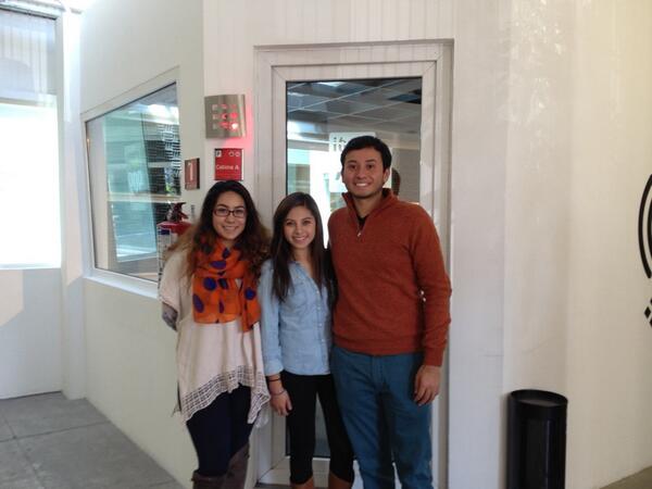 Hoy en <a href="/Ibero909FM/">Ibero 90.9 FM</a> <a href="/LilibeMich/">Lílibe</a>   <a href="/CarlosGra/">Carlos Graciano</a> @AtzinMadrid de <a href="/CopsaIbero/">CoPSA Ibero</a> hablando con el Rector de la <a href="/IBERO_mx/">IBERO CDMX</a>