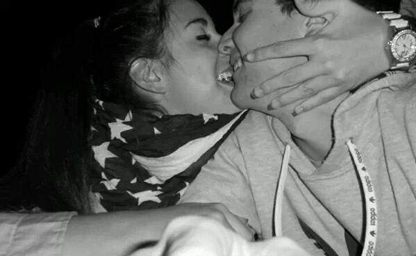 silviayeah's tweet photo. FELIZ CUMPLEAÑOS CARIÑO!!! Disfruta mucho de TU DÍA, que te mereces todo y más!!!!!! @isratrzn26 te quiero muchísimo! http://t.co/u38TCYnr3I