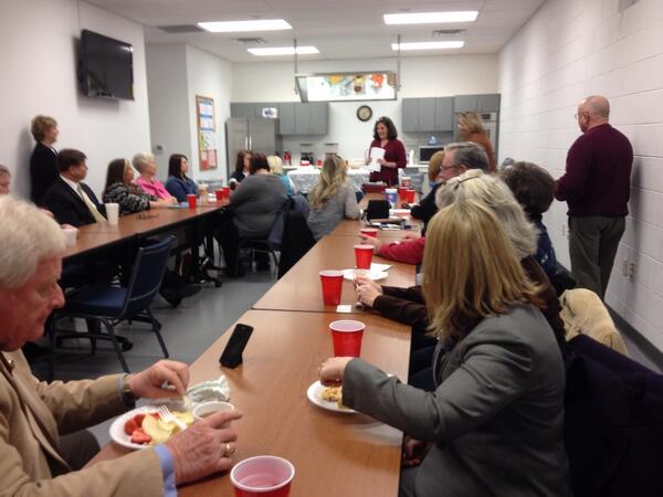 Campbell Anderson state employees meet at Campbell Health Dept.  State e/e are the face of Tennessee.