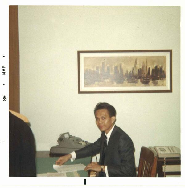 BB_ForensicCPAs's tweet photo. RT @BondBeebeCPAs: #CPA #TBT: Preparing #taxes with pen and paper back in 1968! #throwbackthursday http://t.co/hEApYtT8jw