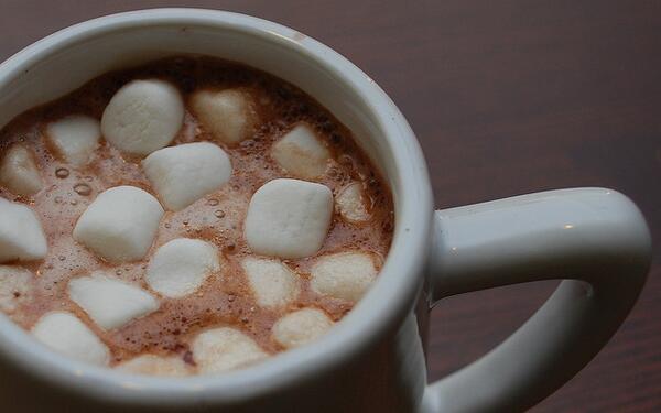 Germania_Hall's tweet photo. Grab yourself some hot coco and let it snow, let it snow, let it snow. http://t.co/yqEyHFdn5N