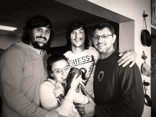 Hennas678's tweet photo. @liebs678 ((Saam Pa,Erra,Sus en cooper)) http://t.co/t5LJ4Fr4t0