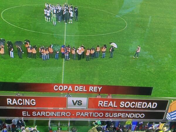 lopezdoriga's tweet photo. Inédito. El Racing de Santander se niega a jugar vs La Real Sociedad  en la Copa del Rey. http://t.co/nQdIZCATNQ