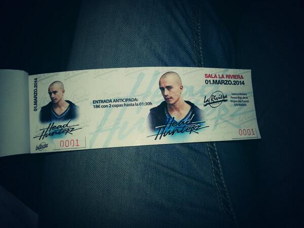 FiestasEDM's tweet photo. Aún no tenéis #entradas anticipadas para #HeadHunterz ? Pídela por MD o al 606858144  #QDance #Hardstyle #EDM http://t.co/r99TU3aYVa
