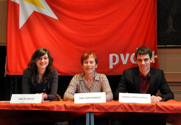 BrabantPVDA's tweet photo. Lijsttrekkers zijn bekend: Twee jonge krachten trekken de lijst @SanderVDCapelle federaal @LineDeWitte Vlaams #vk2014 http://t.co/wsiORNgQXj