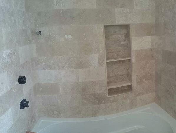 #Travertine 6×18 #Tub #walls #niche