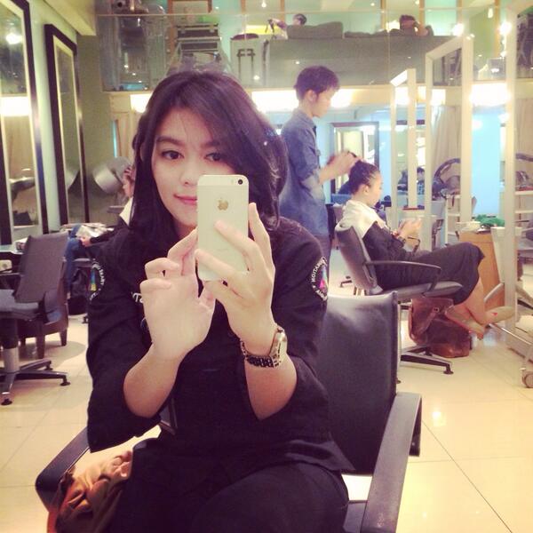 Potong rambut (lagi-lagi-panik)