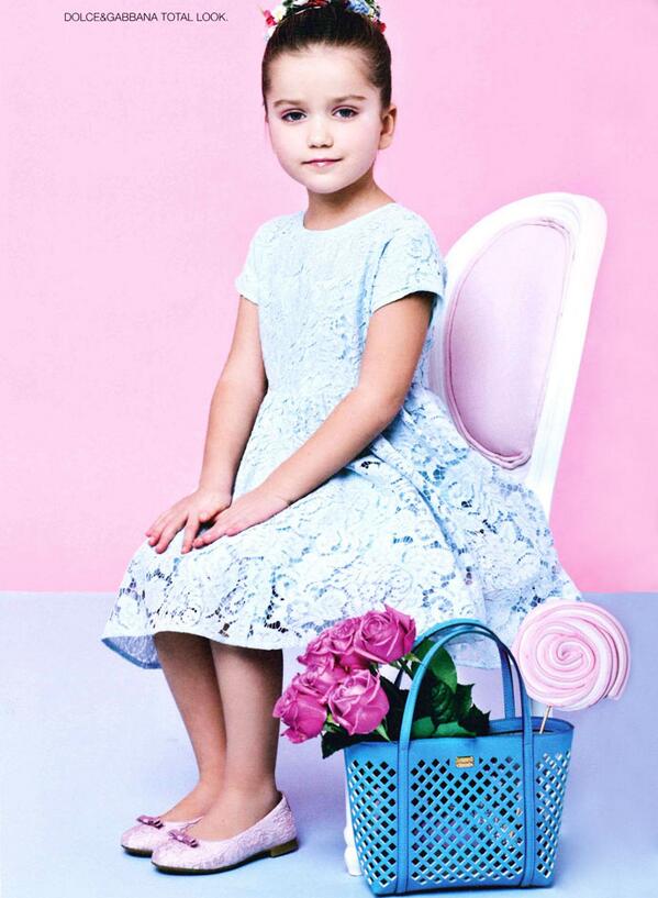 nicolasvillar12's tweet image. Bambini @DolceGabbana S/S2014 #BookModa
