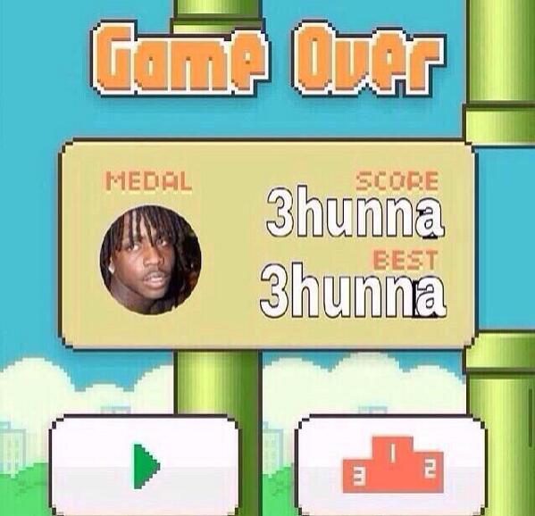 CauseWereGuys's tweet photo. highest score on flappy bird, cant be beat http://t.co/W5kXPw5O86