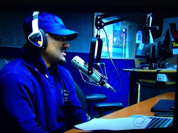 BigTiggerShow's tweet photo. Thanx @CBSEveningNews for having me & @RamonaOnAir on tonite w/ our @V103Atlanta listeners to talk about #ATLSnow2014 http://t.co/B2NccO16Ig