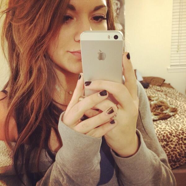 alishamarie419's tweet photo. best boyfriend ever. #iphonefive http://t.co/YJtQFKeszm