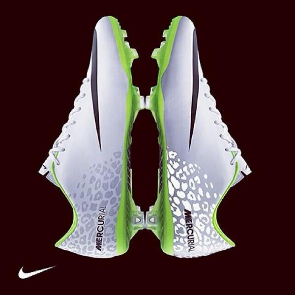 madison_lg's tweet image. Birthday?😁🙏 #pleaseeee