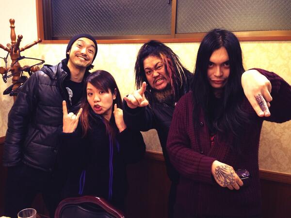 ありがとうマキシマムザホルモン。 本当、後20本くらいら一緒にやり