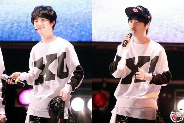 moderntimes__'s tweet photo. 곱고 고운 경슈도 ♥  140126 오크밸리 축하공연 #경수 #디오 http://t.co/dIOB1N1G48 http://t.co/UQDRva6Kws