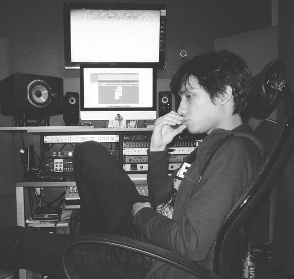 bag_beat's tweet photo. he is really the future @geraldhiras http://t.co/0x1EZCM0Kr