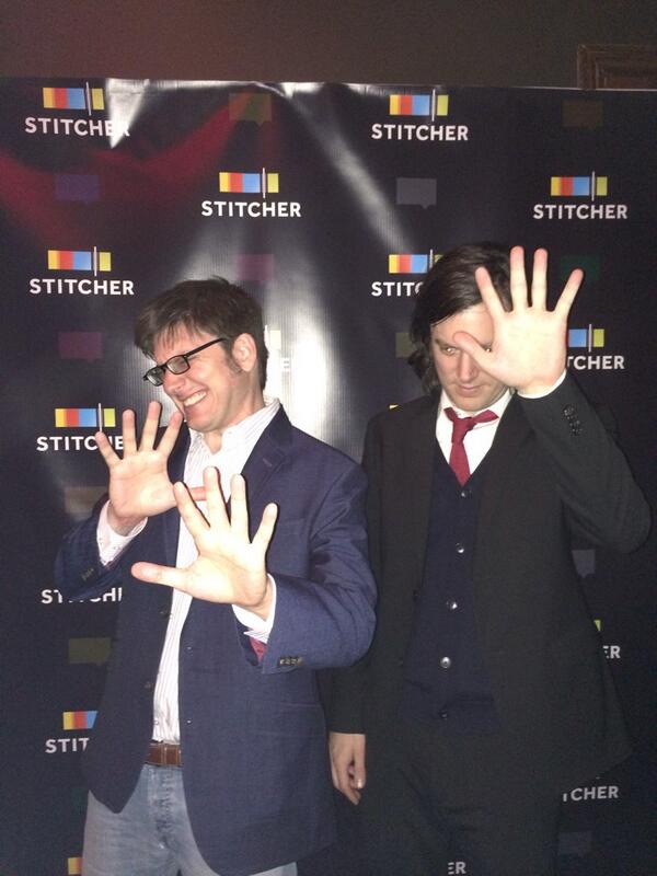 dinnerpartydnld's tweet photo. RG & BFN, blinded by the light of the #StitcherAwards http://t.co/wY6GQ5fBr7