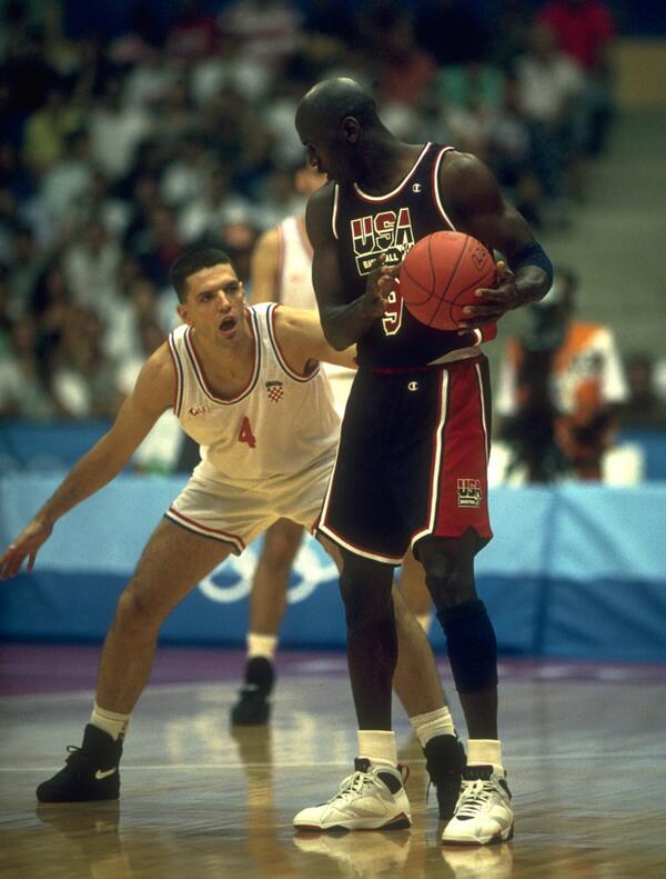 madbasket's tweet photo. Buenos días y Feliz Viernes a todos. http://t.co/VJQ8EkDukT