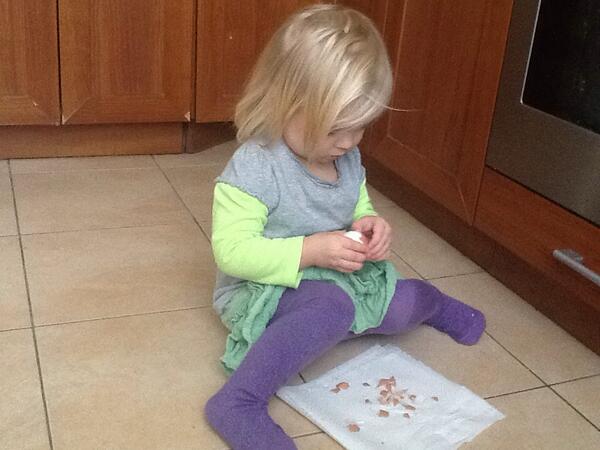 Meldrucis's tweet photo. Kas nestrādā, tam nav ko ēst! :) http://t.co/krkfw07XvD