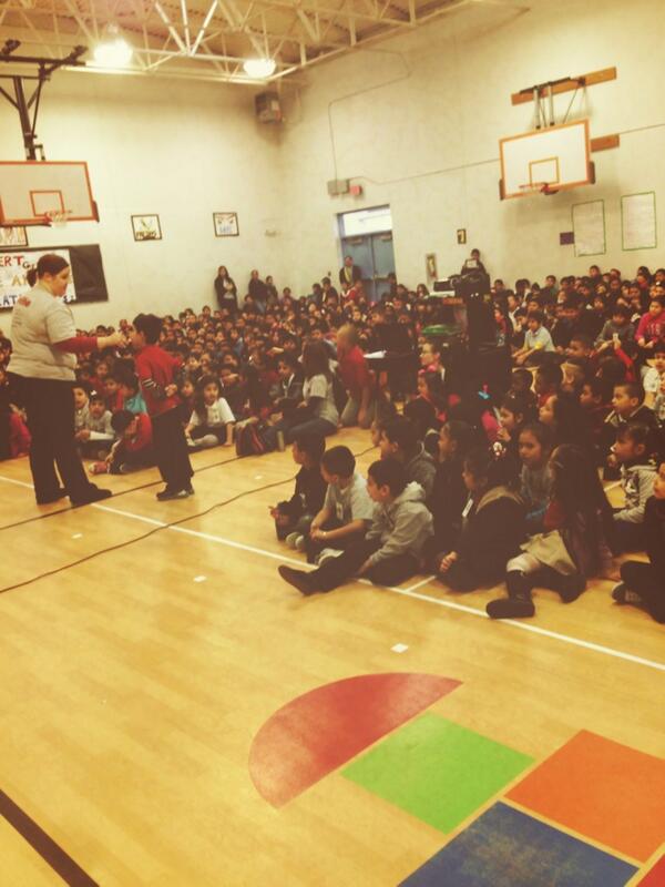 THEFMGILBERT's tweet photo. #peprally @THEFMGILBERT!! http://t.co/OildQtrrdW