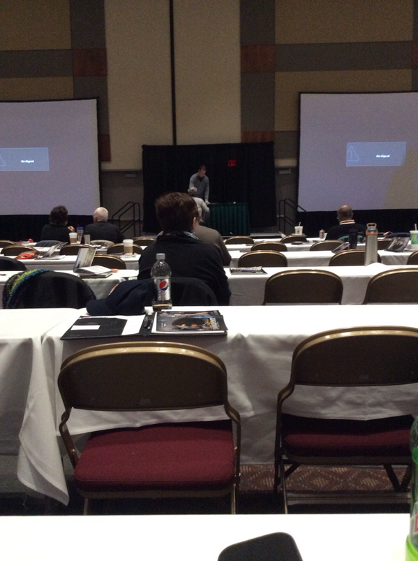 DazzlingDigital's tweet image. @KelbyOneOnline first ever seminar by KelbyOne! #awesome #mattrocks