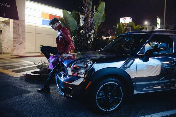 Chromeo's tweet photo. We ok'd the car in the vid as long as it was chromed out. RT @MINI: Who needs a disco ball with wheels like these? http://t.co/VHDJmoV2Ps