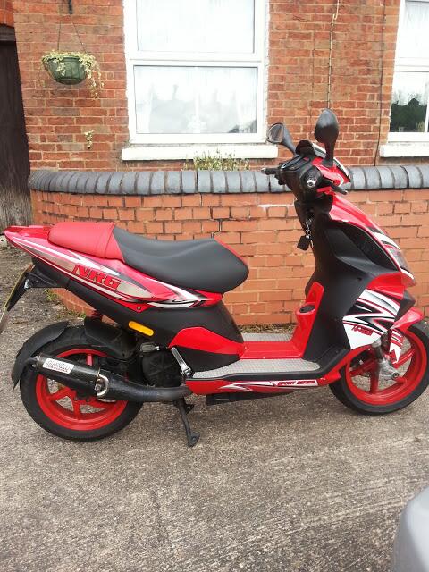 tim_peach's tweet photo. For sale.piaggio nrg sports only 3,400 miles.2010 plate.ex condition.tax and mot. £700 no offers http://t.co/aEs6sPe9U4