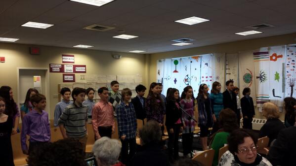 DrTJCDS's tweet photo. 6th grade share deep learning of Torah &amp; Jewish history through words, art &amp; music with their parents.  So amazing! http://t.co/cQ61I6e8VS
