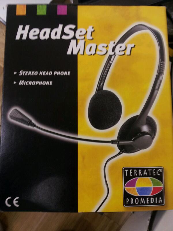 MoudorBroud's tweet photo. Just found the perfect headset for my new PC #master #stereo http://t.co/IL87TjiHr9