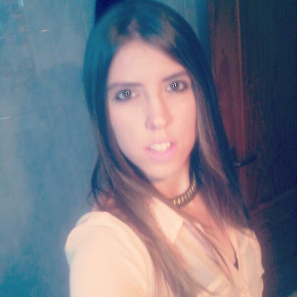 mellisygh12's tweet photo. pase lo que pase no pierdas la sonrisa #smile :) http://t.co/6UtVHiYIFz