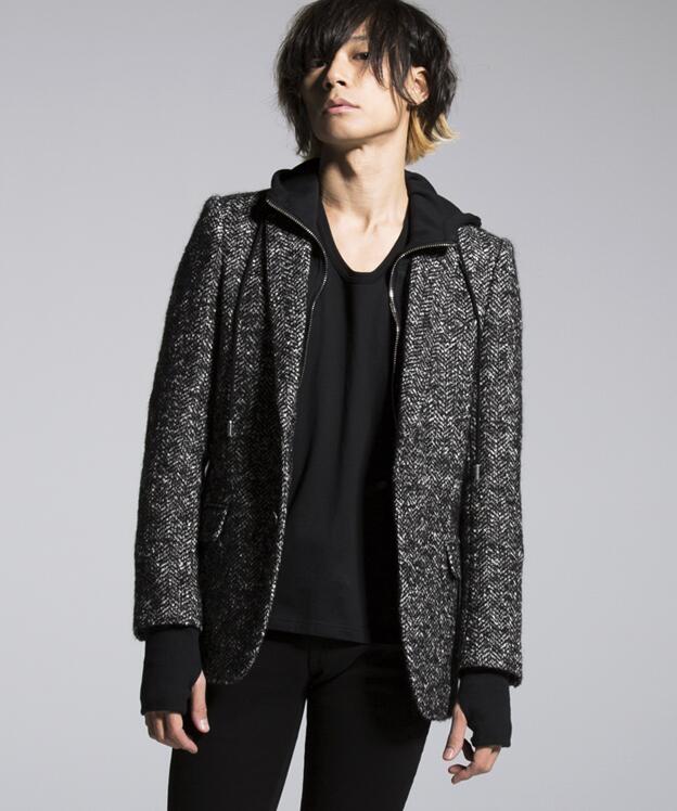 Lithium リチウム 東方神起チャンミンさんってめっちゃイケメンだな でも日本にも Champagne ようぺいんがおる Lithium Hommeってミュージシャンが着た時に最高にかっこよく見える服なのかも 2人ともモデルよりかっこいい Http T Co Rnhynq78iy