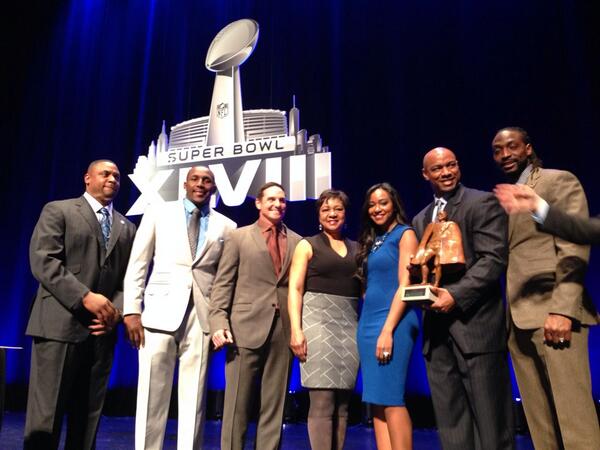 paytonsun's tweet photo. Congrats to @jayfeely, @TD58SDTM, &amp; @peanuttillman. I know @WalterPayton would be so proud! #WalterPaytonMOY #SB48 http://t.co/h5HfrV4K11