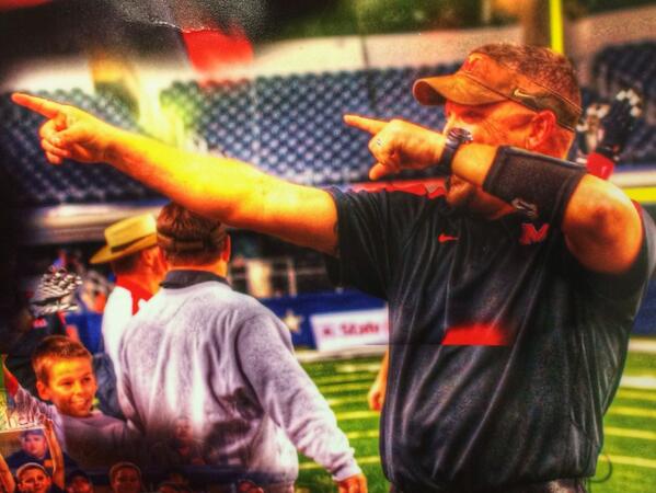 ssarahnc's tweet image. me remembering we get out at 12:00 today #CoachRob