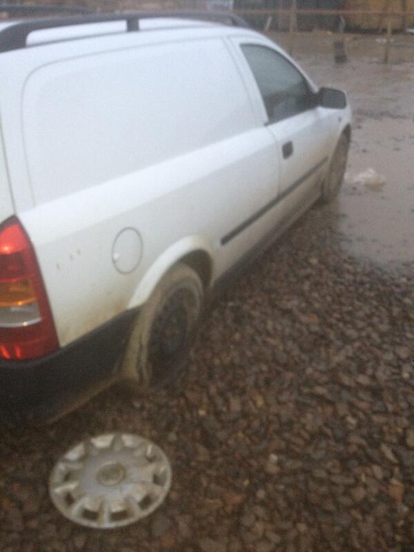 mitchy181's tweet photo. Not ideal on a friday. #goodjobitsnotraining http://t.co/QkOQP5V432
