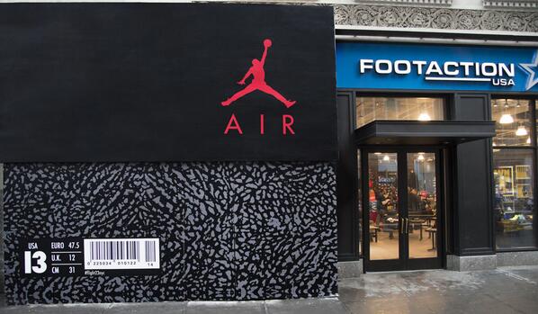 Complex's tweet photo. Everything you need to know about the grand opening of the Jordan store. http://t.co/Fr1hPU2Nzr http://t.co/2pCl5S5dQO