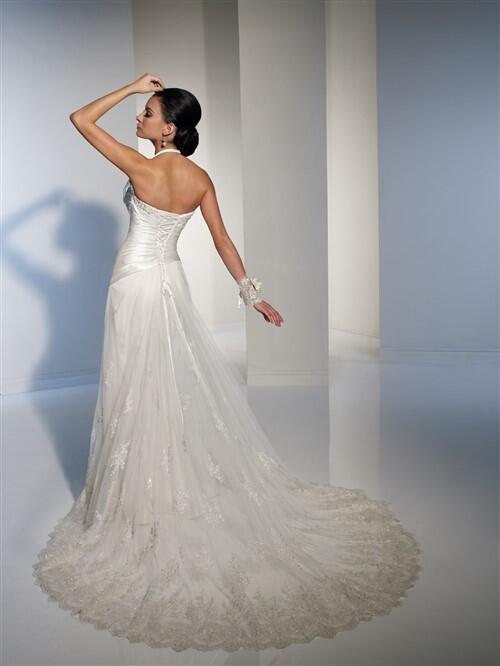 HauteExclusive's tweet photo. Make a grand entrance on your wedding day! http://t.co/Cs21lIzLZh http://t.co/qOIt13d1CV