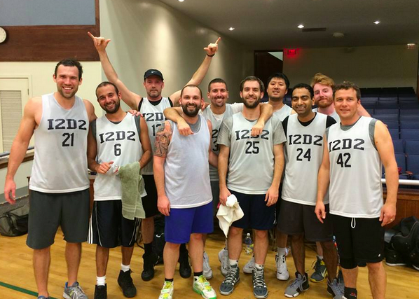 NevinBarich's tweet photo. Photo from last night's game. I'm in the middle between 25 and the tattoos. 25 is my bro-in-law #I2D2 http://t.co/HBYXqganug