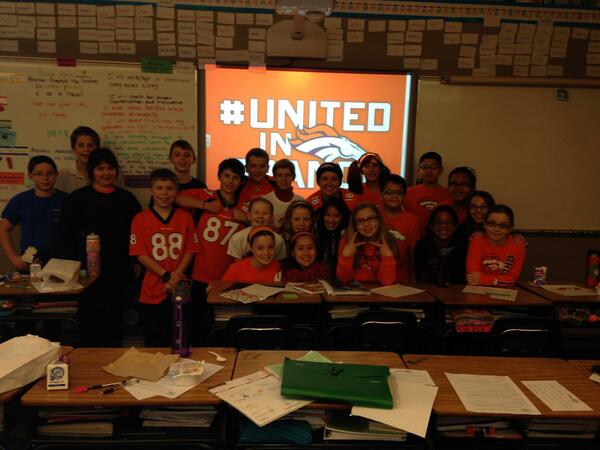 highlineacademy's tweet photo. #DENBestFans Ms Chandlers 5th graders at @highlineacademy are united in orange! Go BRONCOS @Broncos http://t.co/5ymIawDvks