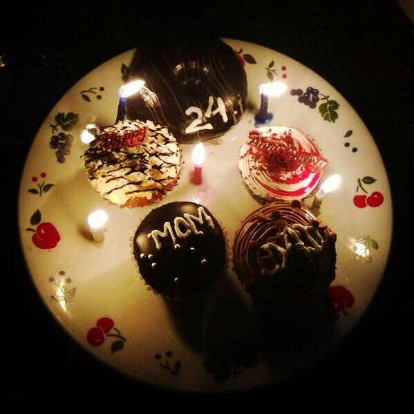 Tarang Dalwadi On Twitter Happy Marriage Anniversary Mom Dad