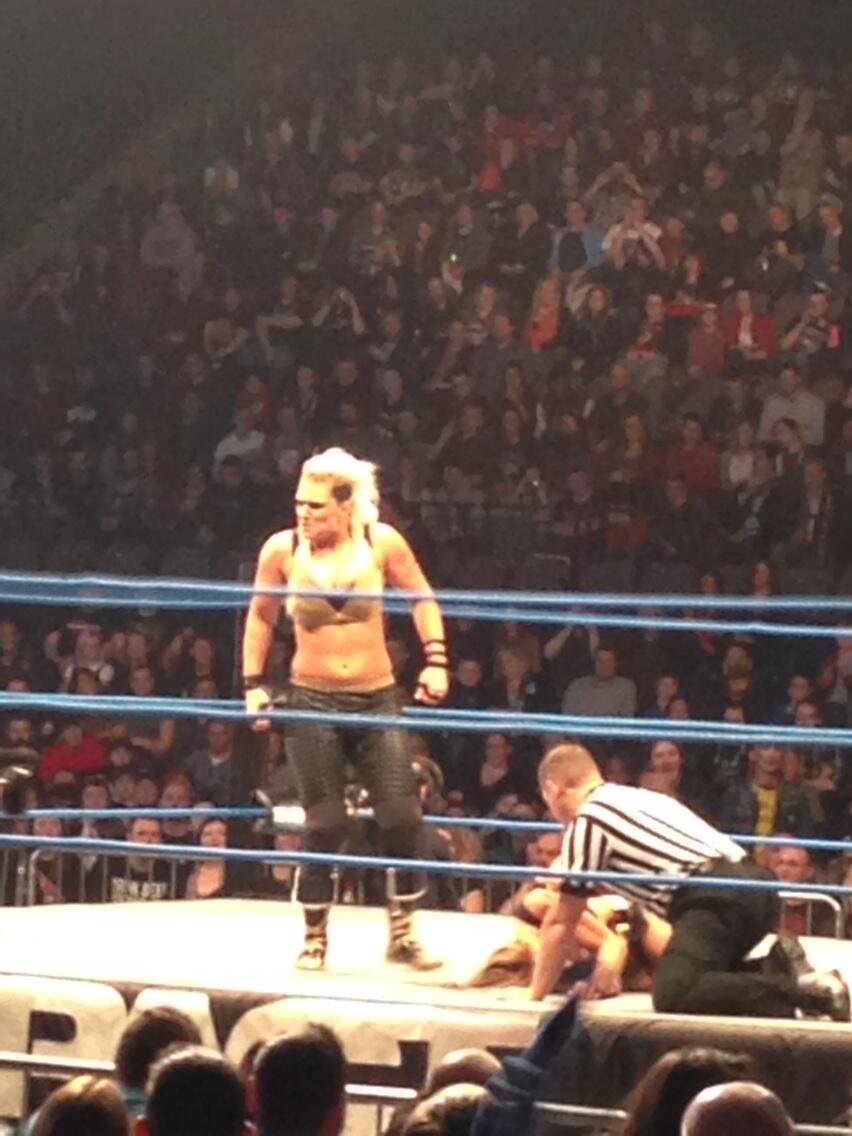 Spoiler! New TNA Knockout Debuts At TNA Tapings  BfVjI1cCIAEFTs1