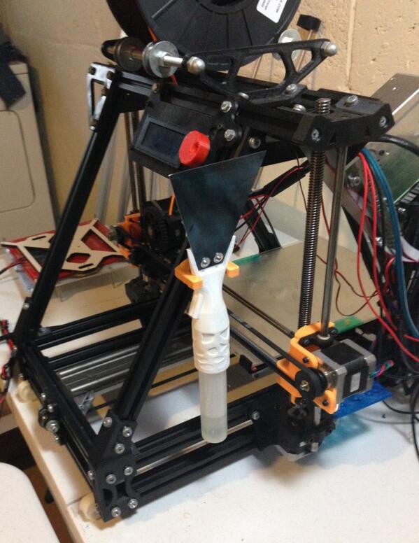 Makeraser's tweet photo. Our friend @Zatopacom just released a Makeraser Mount along with a very positive review! http://t.co/R3y0WrtHT8 http://t.co/eVMkoIJJuD