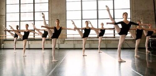 dancer_life97's tweet image. Ugh why